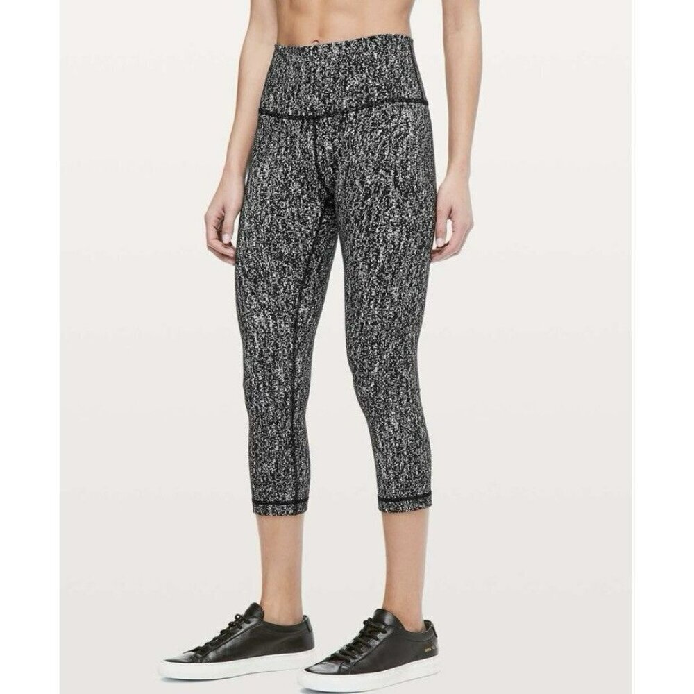 Lululemon High Times PantLuon Suited Jacquard Black White Sz 8